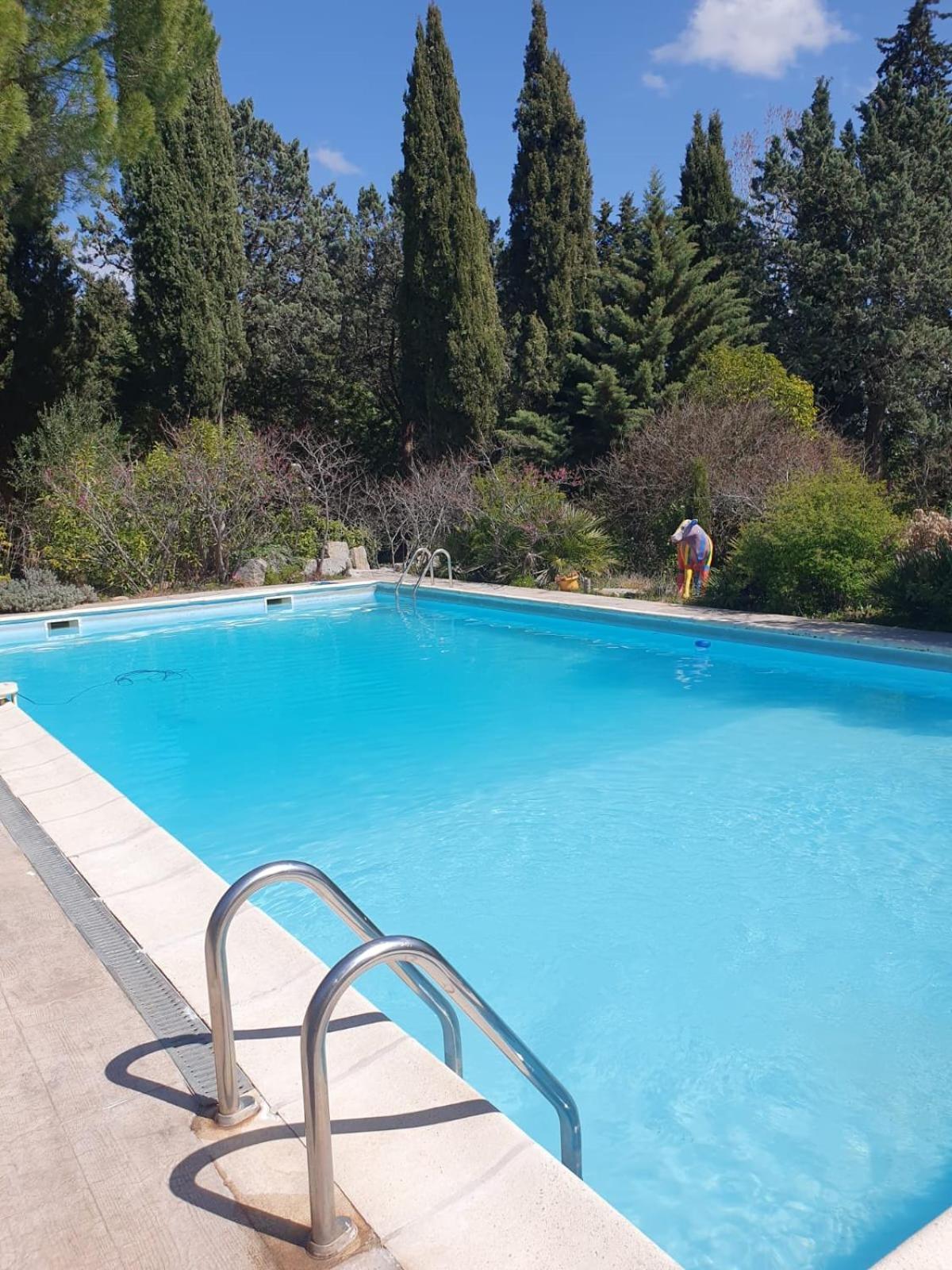 Au Mas Saint Pierre Hotel Pignans Exterior photo